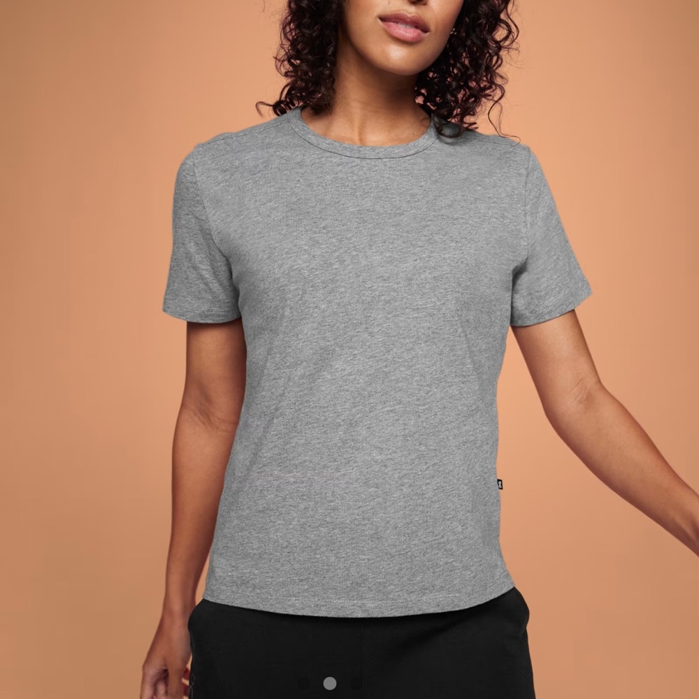 ✨On Running Tee✨